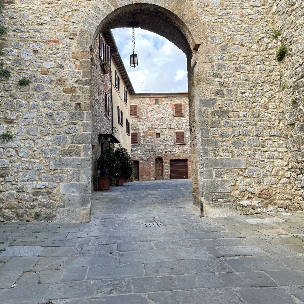 Meet your Posher, ReRe